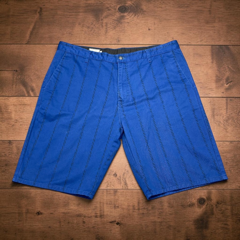 Volcom Vmonty‎ Stripe Shorts Mens W38 Inseam 10" Blue Chino Skateboard Summer